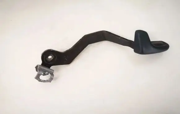 Toyota Avensis Verso Steering wheel adjustment switch 