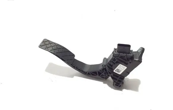 Audi A6 S6 C9 4L Accelerator throttle pedal 8W1723523B