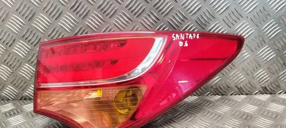 Hyundai Santa Fe Rear/tail lights 924022W130 984022W1