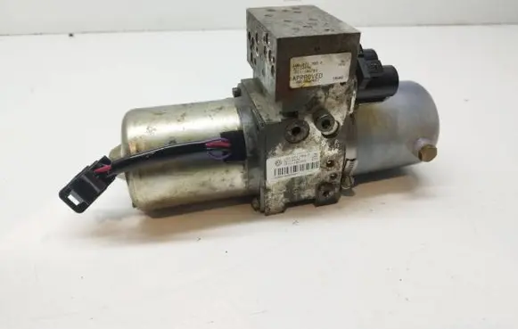Volkswagen Eos Convertible roof hydraulic pump 1Q0871789E 9211447H 1Q0971789E
