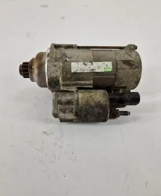 Volkswagen Touran II Starter motor 02Z911024