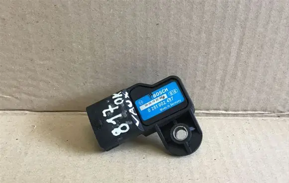 Opel Zafira B Air pressure sensor 0281002437