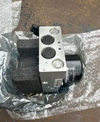 Volkswagen Golf IV ABS Pump 1J0614417A 10039922494