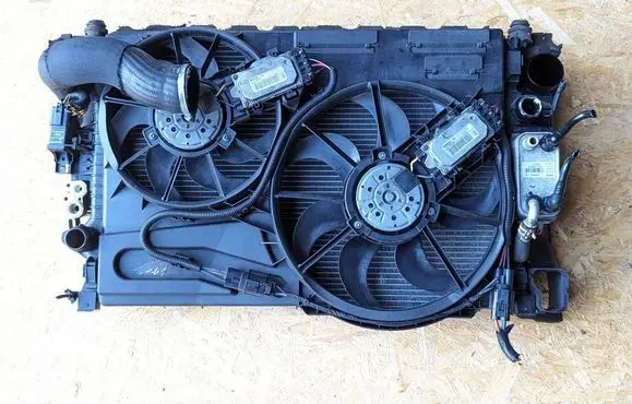 Volvo V70 Radiator set 1137328432