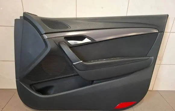 Hyundai i40 Front door card panel trim 823613Z000