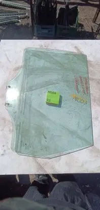 Mitsubishi Space Star Rear door window glass 1212123