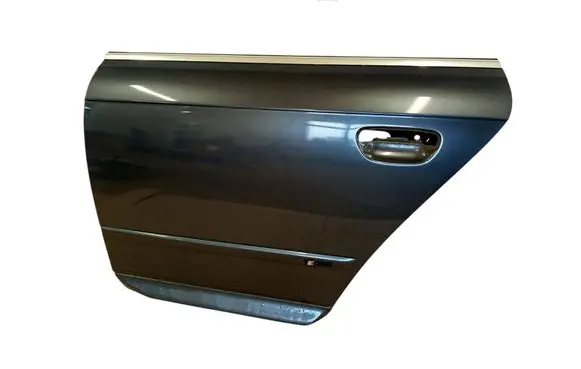 Rear door