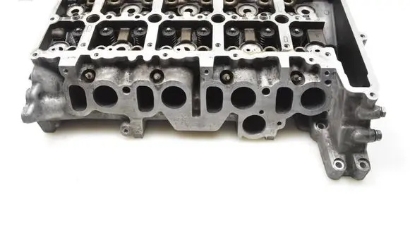 BMW 3 E90 E91 Engine head 7797678