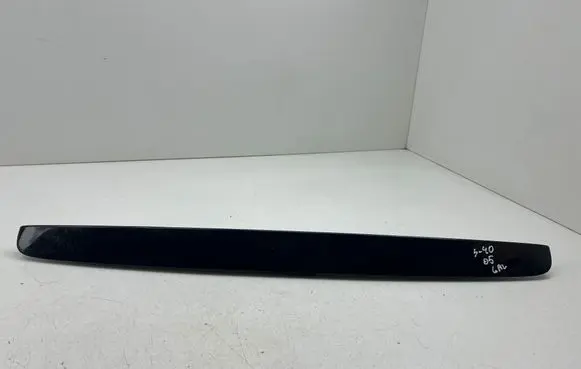 Volvo S40 Trunk door license plate light bar 08663726 6030