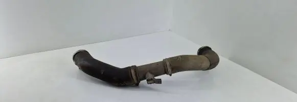 Audi A8 S8 D4 4H Intercooler hose/pipe 4H0145673P