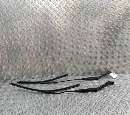 Ford Kuga III Windshield/front glass wiper blade LV4B17526AC LV4B17527AC