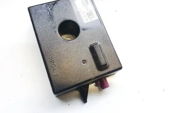 Antenna control unit