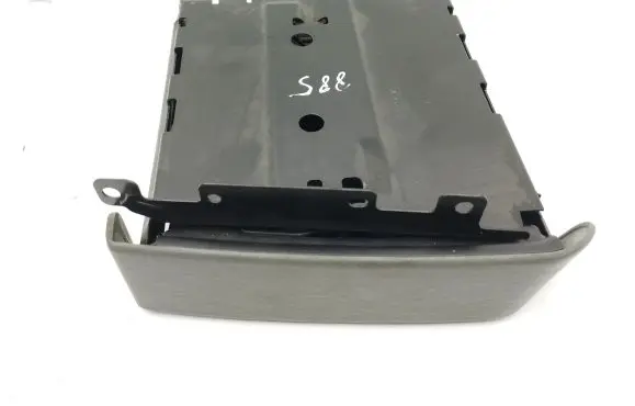 Chrysler Voyager Cup holder front 5876007
