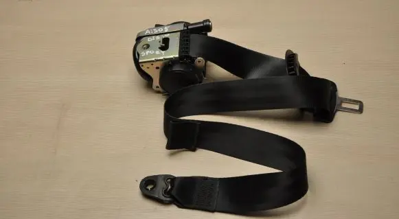 Land Rover Discovery Sport Front seatbelt FK72611B08AD8PVJ