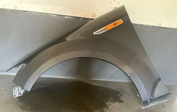 Ford Mondeo MK IV Fender 