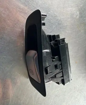 Mercedes-Benz E W213 Hand parking brake switch A2139053803 628201 HW150100