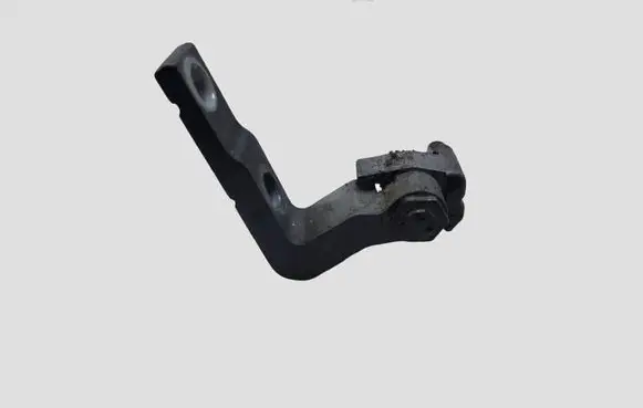 Volvo V40 Front door lower hinge