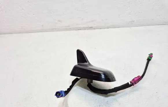 Audi Q5 SQ5 8R Aerial GPS antenna 8R0035503G