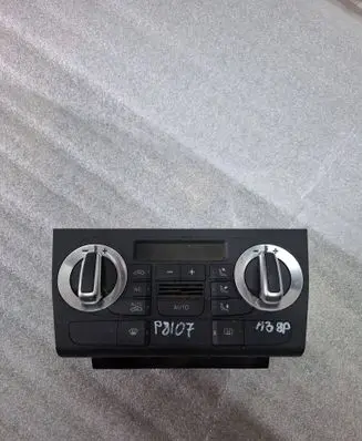 Audi A3 S3 8P Climate control unit 8P0820043BG