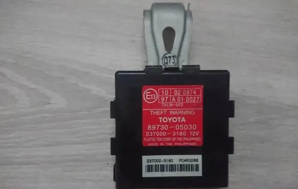 Toyota Avensis T250 Alarm control unit/module 8973005030 2370003180