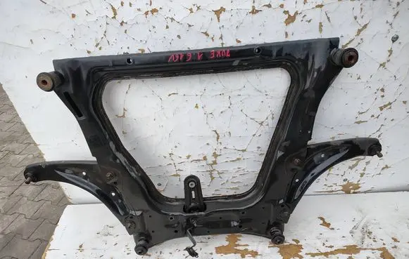 Nissan Juke I F15 Front axle beam 