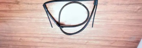 Subaru Legacy Rubber seal rear door EZ5MT03 EZ5WS03