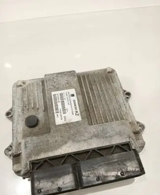 Opel Corsa D Engine control unit/module 55568383 7160023400