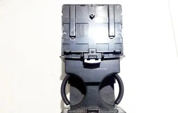 Chevrolet Captiva Cup holder dhx08