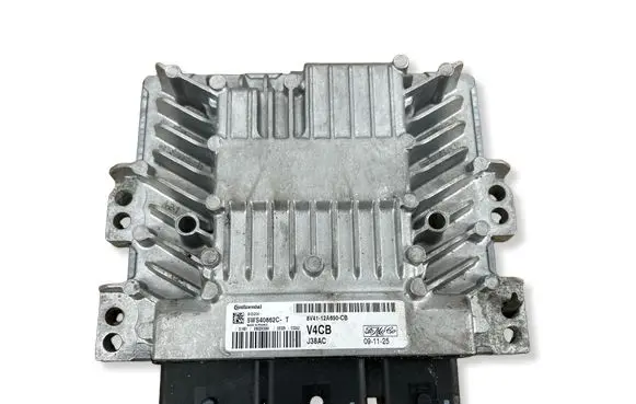 Ford Kuga I Engine control unit/module 8V4112A650CB 890290064 5WS40862CT