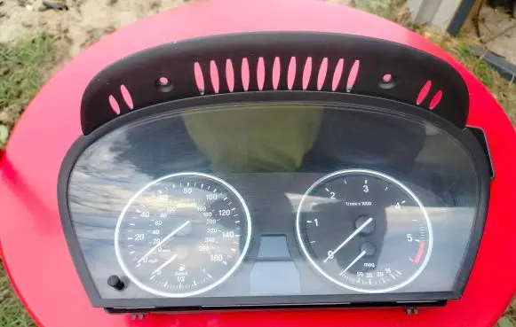 BMW 5 E60 E61 Speedometer (instrument cluster) 9153756 2138400030 110080213