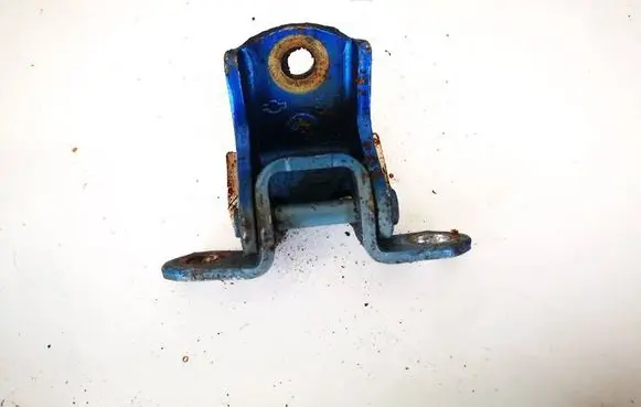 Nissan Note (E11) Rear door lower hinge