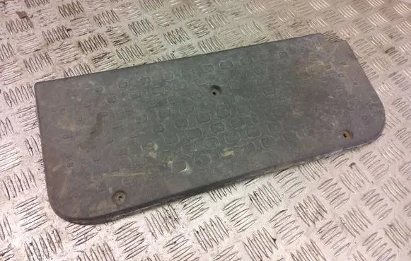 Renault Trafic III (X82) Rear sill trim cover 93863177