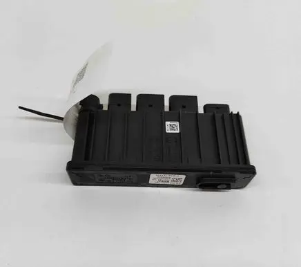 BMW 1 F40 Current control relay 8661071