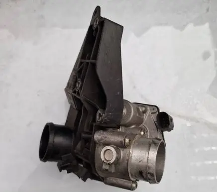 Ford C-MAX II Throttle body valve 50989002