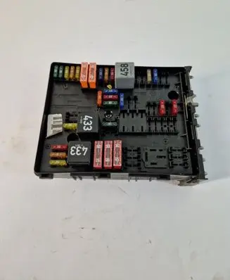 Audi A3 S3 A3 Sportback 8P Fuse module 1k0937124k