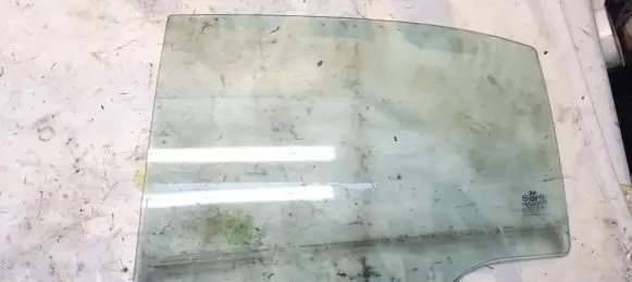 Hyundai Sonata Rear door window glass