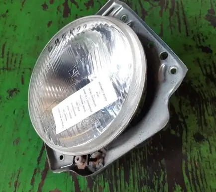 Volkswagen Golf II Headlight/headlamp 02416R20
