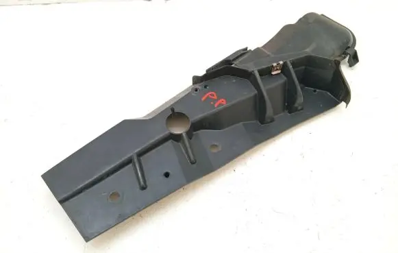 Ford C-MAX I Front bumper mounting bracket 3M51-R02476-A