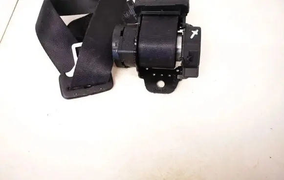 Volvo V50 Middle seatbelt (rear) 6029329r0 30615642