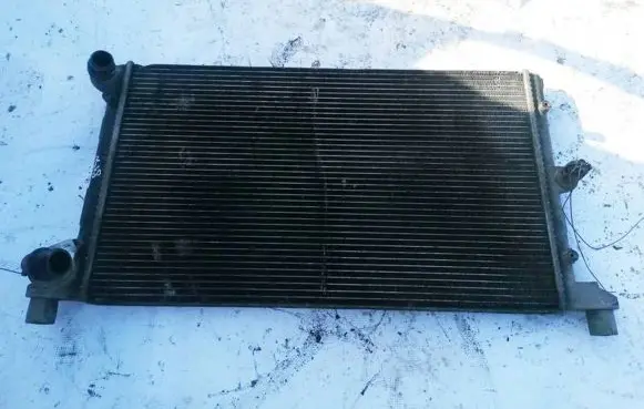 Volkswagen Sharan Coolant radiator 7M3121253B