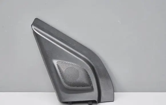 Suzuki Swift II Front door speaker cover trim 8479068L1
