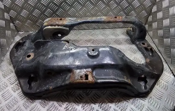 BMW X5 F15 Gearbox mounting bracket 6854188 685418807