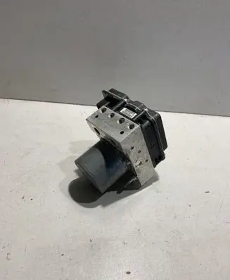 Land Rover Discovery 4 - LR4 ABS Pump FH222C405AD 0809152111