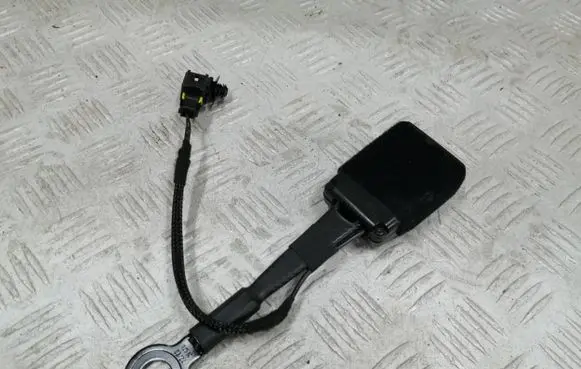 Citroen C4 III e-C4 Front seatbelt buckle