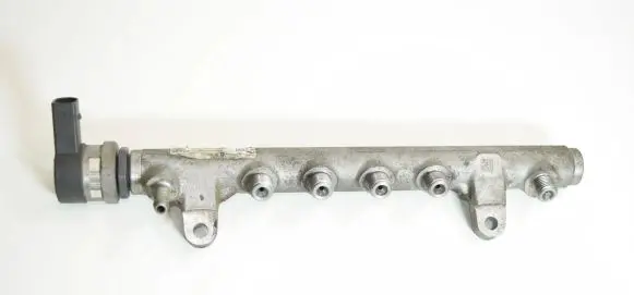 Audi A6 S6 C6 4F Fuel main line pipe 03L130089A
