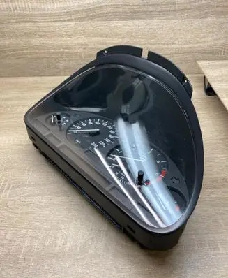 BMW 5 E39 Speedometer (instrument cluster) 6942181 110008784
