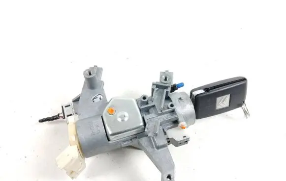 Citroen C-Crosser Ignition lock