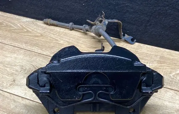 Jaguar F-Pace Front brake caliper GX732B302BA