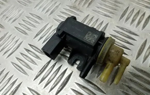 Volkswagen Golf VI Turbo solenoid valve 1K0906627B