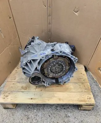 Volkswagen Golf Sportsvan Automatic gearbox RES